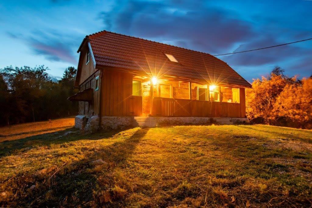 Villa Bakina Iza Duga Resa Exterior foto